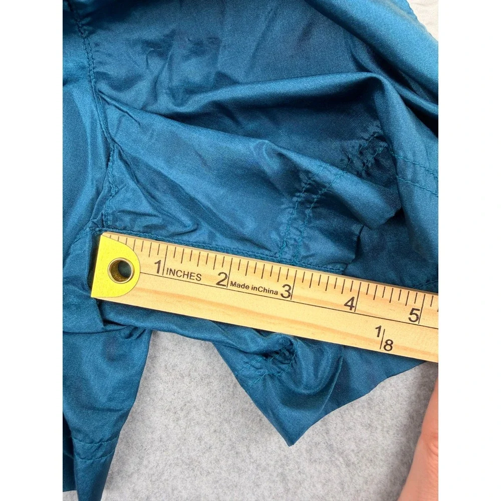 Fila Vintage Mens Teal Yellow Colorblock Nylon Athletic Gym Shorts Size Medium